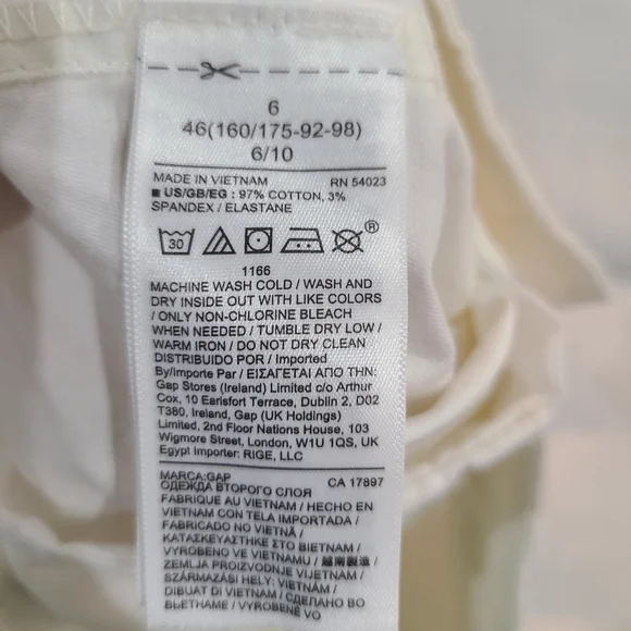 NEW Gap 5” Shorts Womens Sz 6 Khaki Tan Mid Rise Stretch Easy Through Hip Thigh - Picture 5 of 7